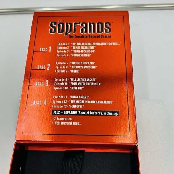 The Sopranos: The Complete Second Season [DVD] Box Set - Picture 4 of 9